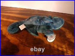 1997 TY INC. Beanie Baby RAINBOW the Chameleon (dark blue) 9 inch RARE withErrors