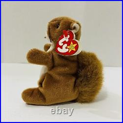 Beanie Babies Nuts Squirrel 1996 original rare, Mint Condition