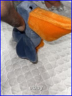 NEAR MINT RARE/ RETIRED Scoop the Pelican 1996 Ty Beanie Baby w TAG ERRORS