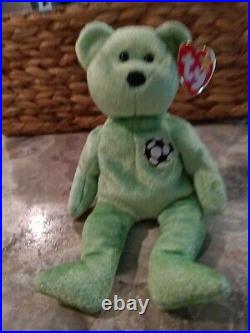 RARE! Ty Beanie Baby 1998 Kicks The Soccer Bear with Tag Errors 98/99