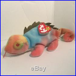 RARE Ty Beanie Baby Rainbow Iggy Wrong color, Tag Error RETIRED
