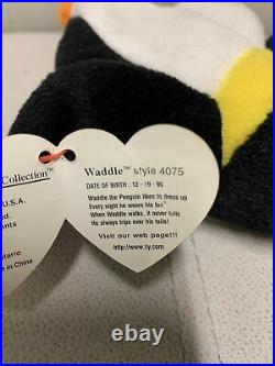 Rare 1995 TY Beanie Babies Waddle the penguin with ERRORS