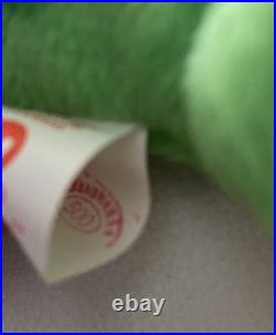 Rare Retired 1997 TY BEANIE BABY SMOOCHY THE FROG WITH TWO TAG HOLDERS ERRORS Rare Retired 1997 TY BEANIE BABY SMOOCHY THE FROG WITH TWO TAG HOLDERS ERRORS