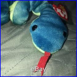 Rare Vintage 1997 Ty Beanie Baby Hissy Snake Collactable with hangtag