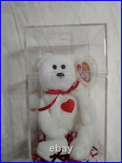 Rare mint conditiin Ty Beanie Babies Valentino the Teddy Bear 1994 Errors