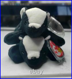 TWO RARE Ty Beanie Babies Stinky the Skunks 4017 1996 DOB 2-13-95 with ERRORS