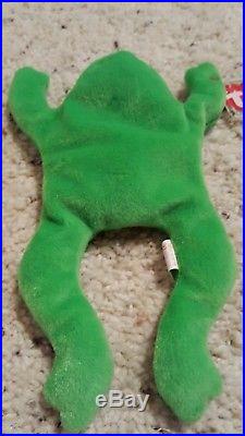 TY Beanie Baby Legs the Frog style 4020 with ERRORS VERY RARE