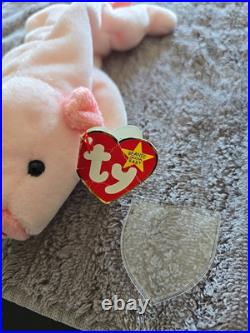 Ty 4005 Beanie Babies Squealer The Pig With Tag Errors OBO Very Rare With Cover