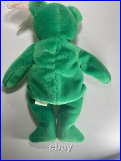 Ty Beanie Baby Erin the Irish Bear 1997 with Errors (Rare Collectable With Case)