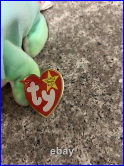 Ty Beanie Baby Iggy The Iguana Rare Rainbow Style. Multiple Tag Errors. Mint Ty Beanie Baby Iggy The Iguana Rare Rainbow Style. Multiple Tag Errors. Mint