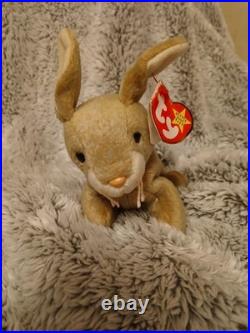 Ty Beanie Baby Rare & Retired Nibbly with Swing Tag Errors Ty Beanie Baby Rare & Retired Nibbly with Swing Tag Errors