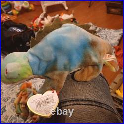 ULTRA RARE 1st Run Ty Beanie Baby Rainbow Iggy the Iguana with TAG ERRORS